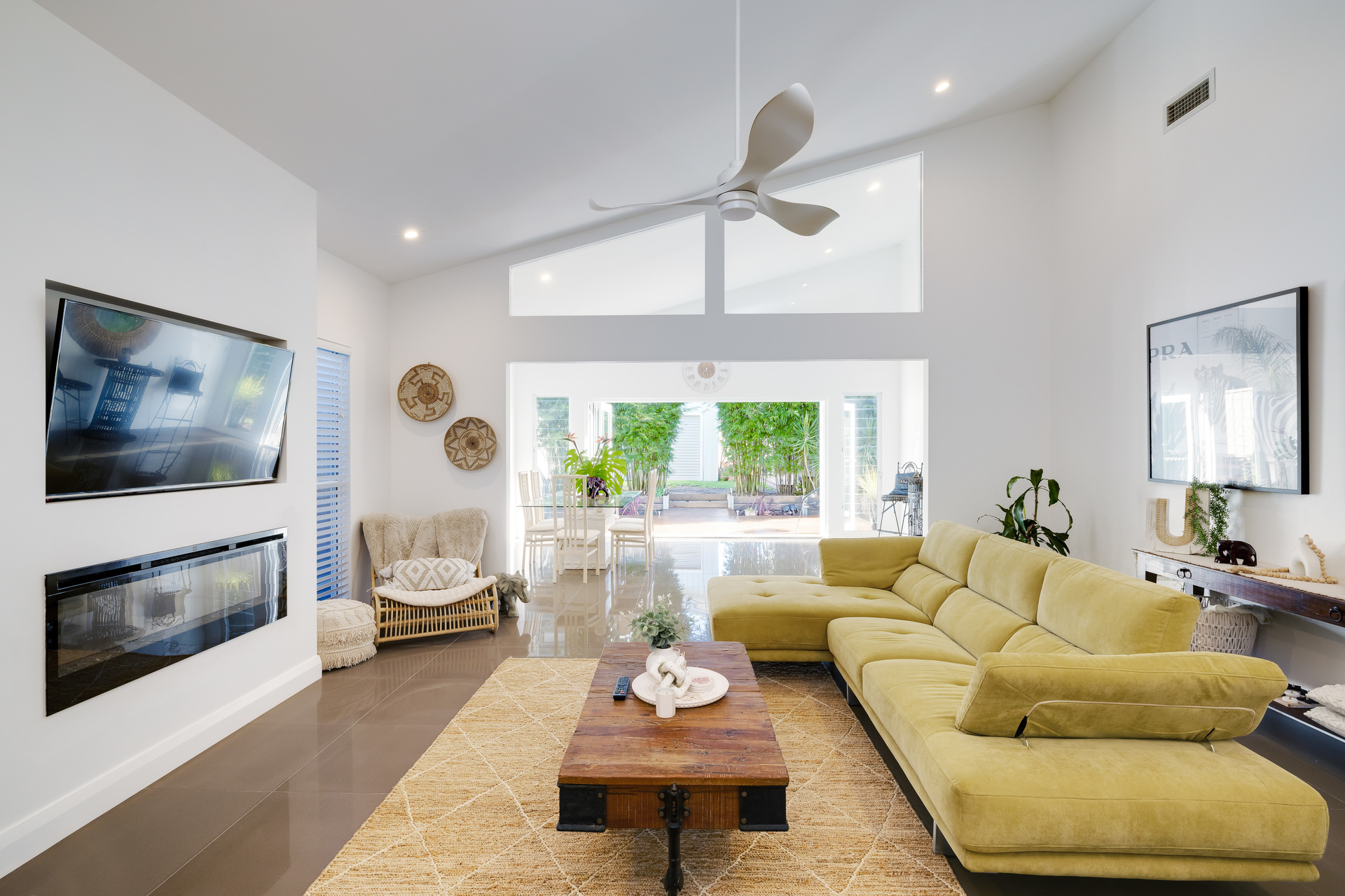 68 Beach Street, Ettalong Beach  NSW  2257