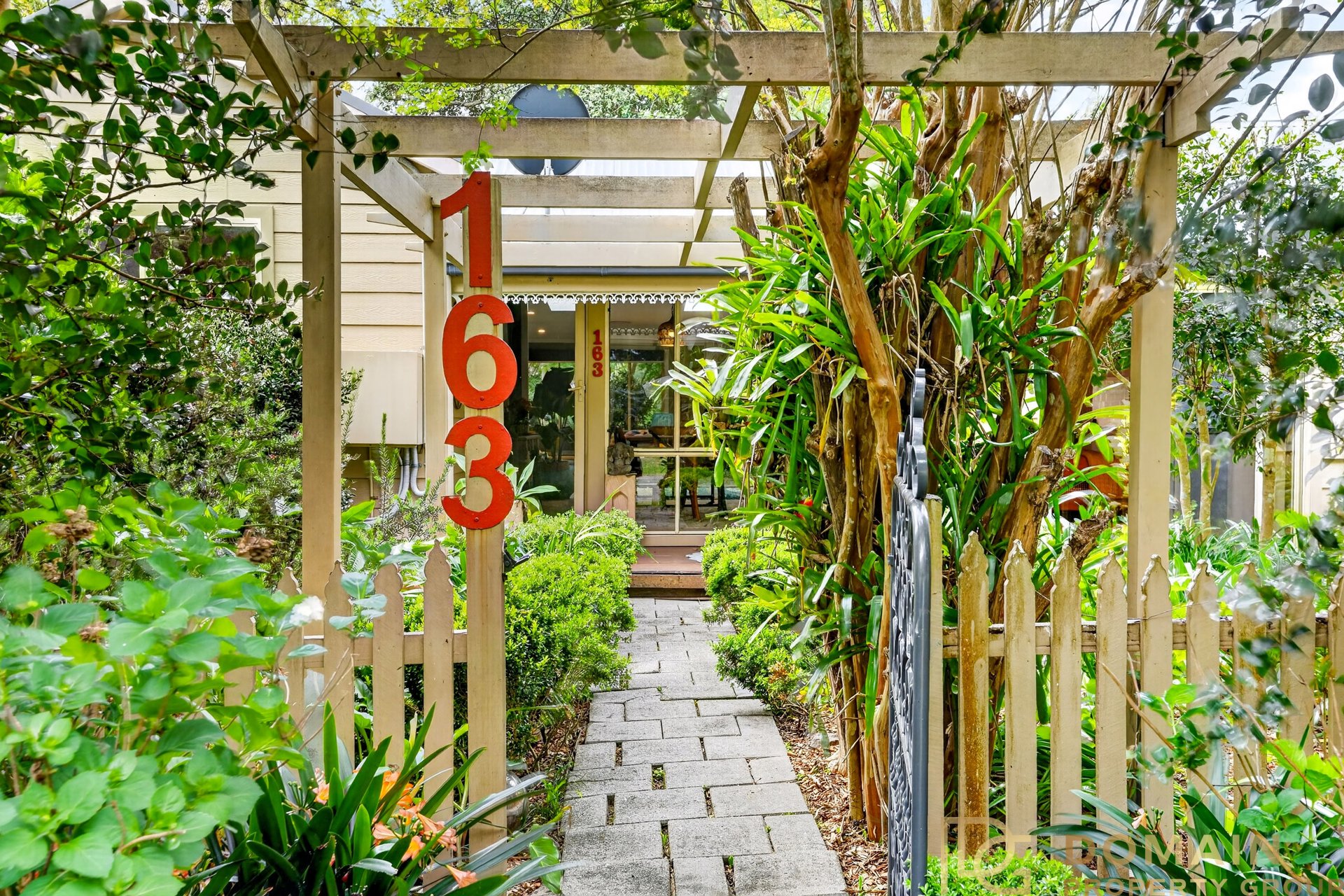 163 Ourimbah Creek Road, Ourimbah  NSW  2258